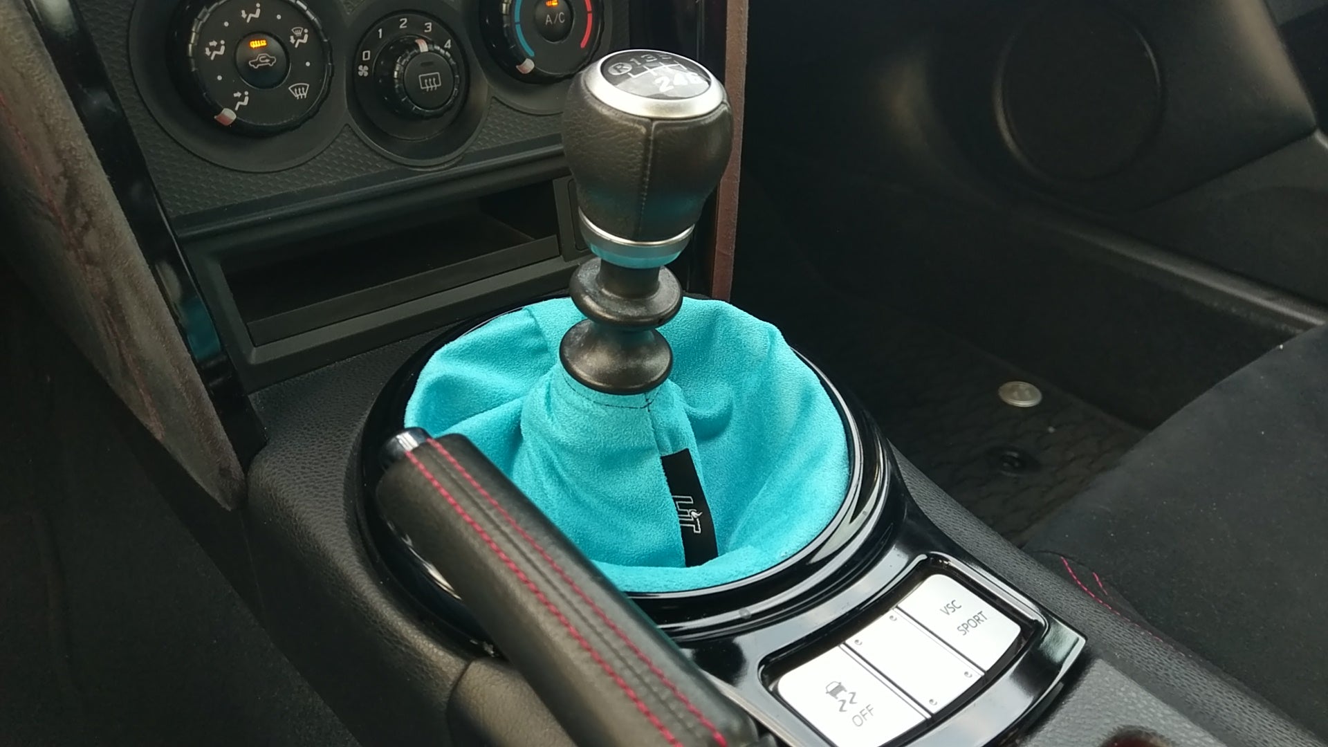 Shift Boot